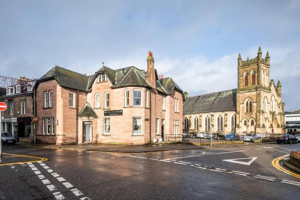 Castlebank House Flats, Dingwall Exterior foto